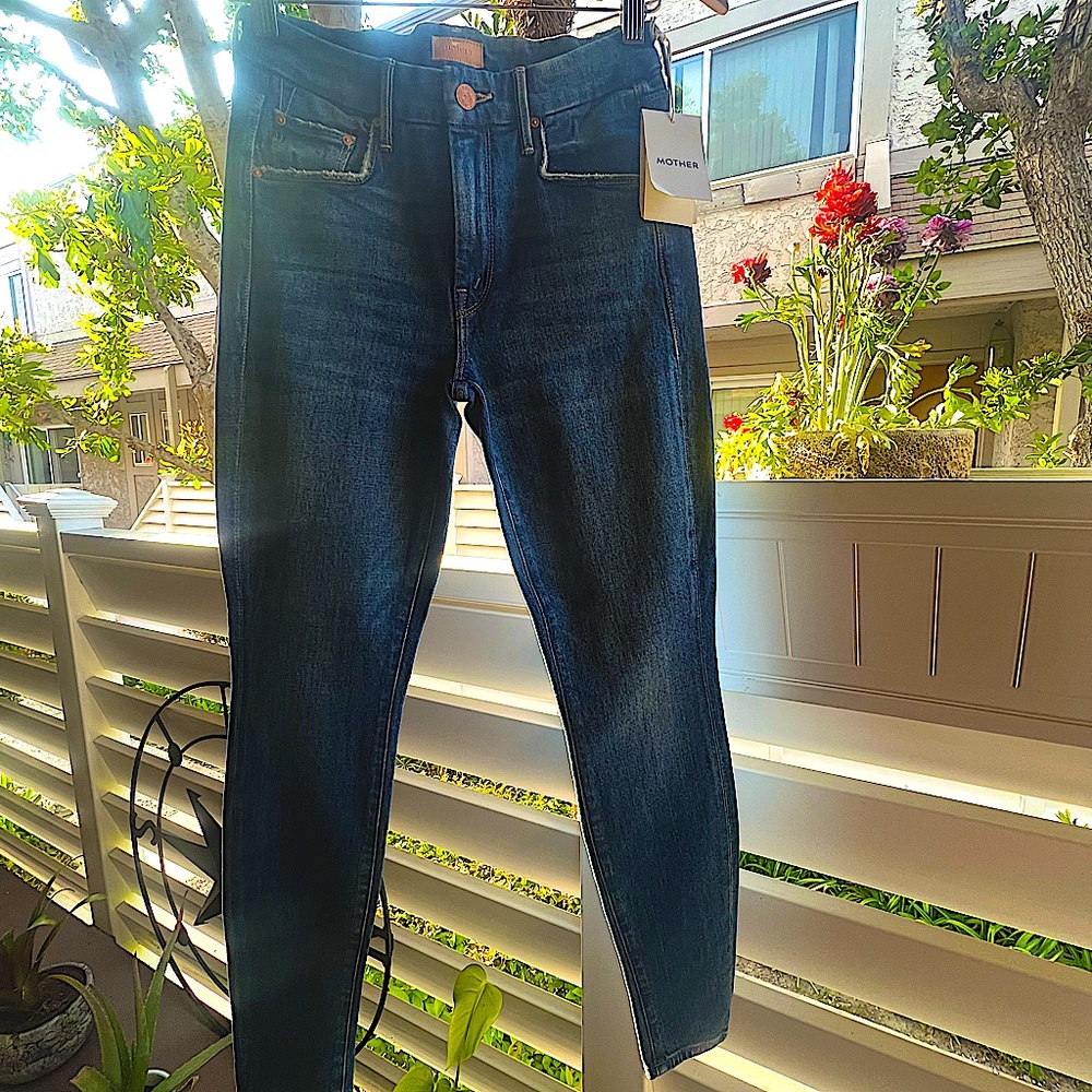 NWT Mother “The Looker” in color “Where is my mind” size 24 current retail $248.